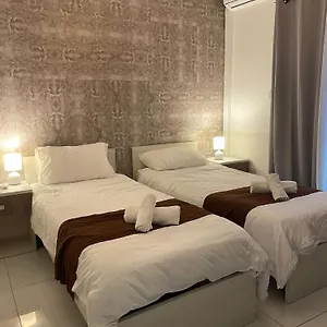  Apartment Msida Suites